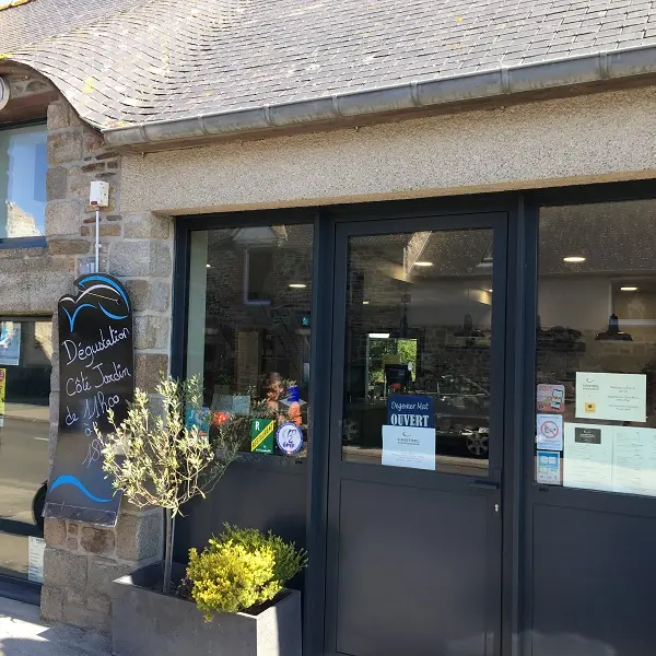 Commerce-Poissonnerie Chistrel-Cherrueix