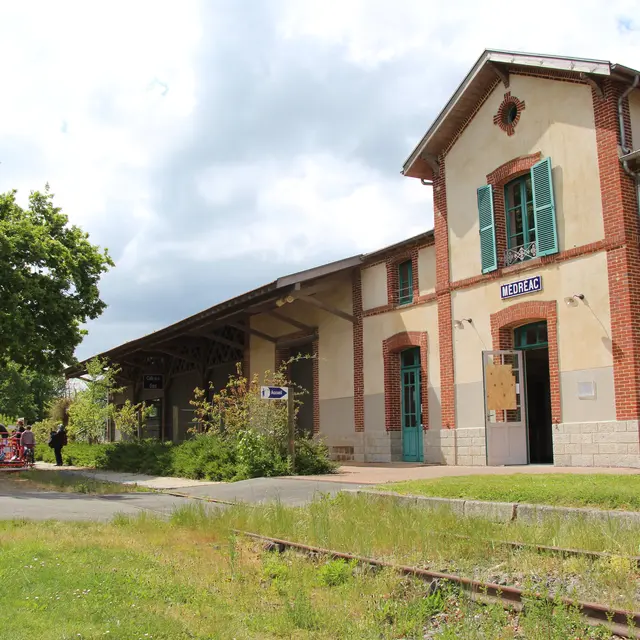 Gare vélo-rail de Médréac