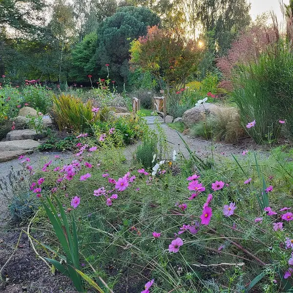 Jardin_lune_soleil_800px