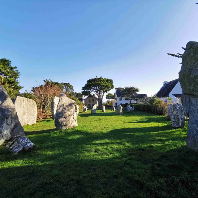 Alignements de Kerbourgnec, Saint-Pierre-Quiberon