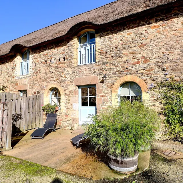 Location - La Petite Chaumière - St Jouan