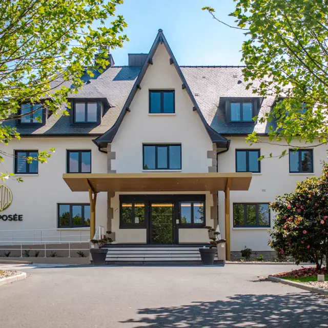 Hôtel Restaurant Spa La Reposée