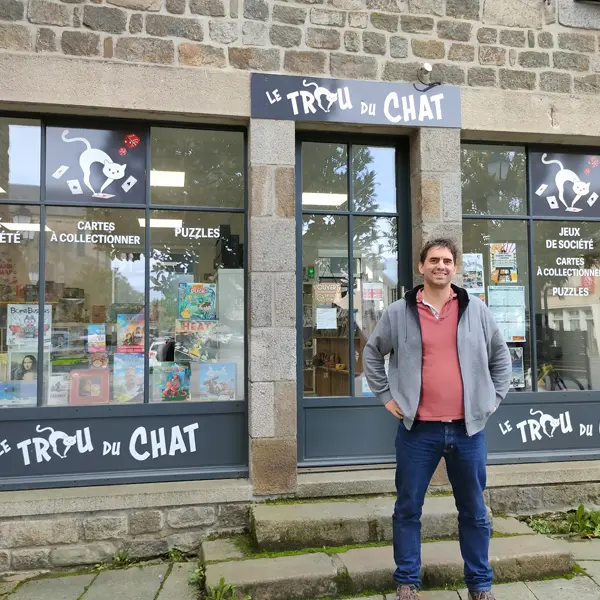 Le Trou du Chat - librairie - Combourg - vitrine