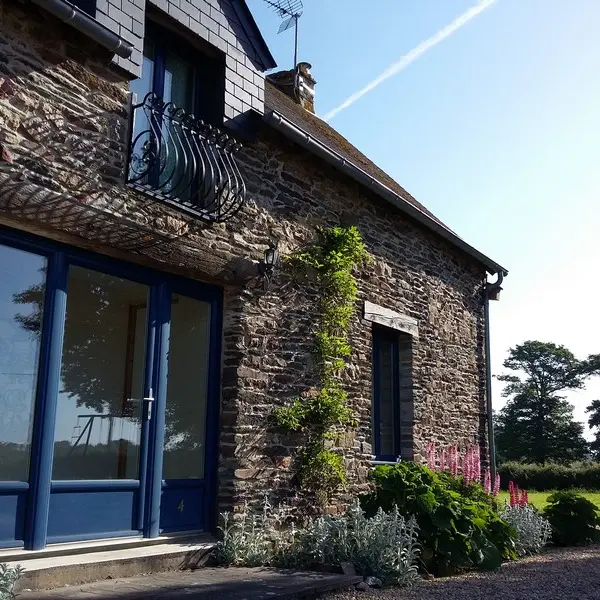 Le-grenier-facade-2-