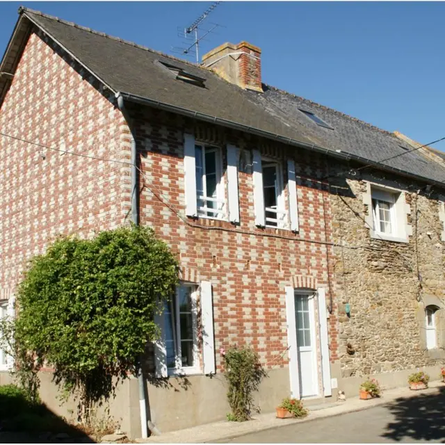 MADAME-ET-MONSIEUR-JEGU-JEAN-YVES-facade