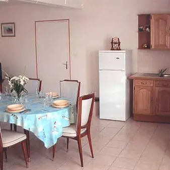 Monsieur René FOUGERES