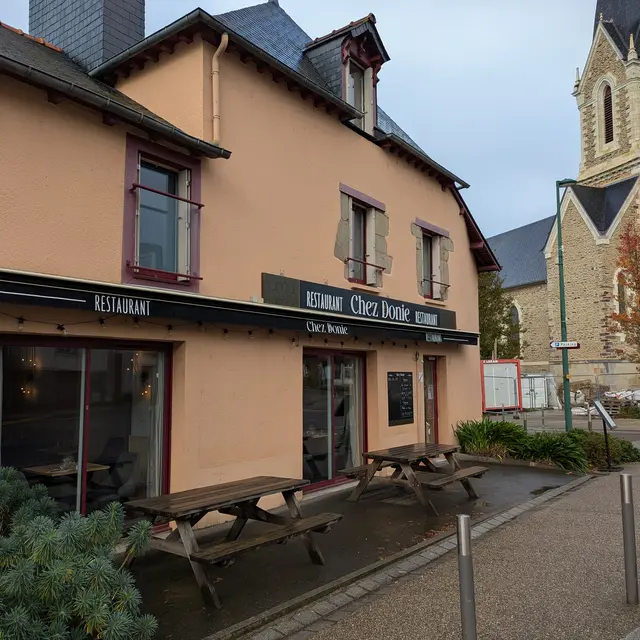 Chez Donie restaurant