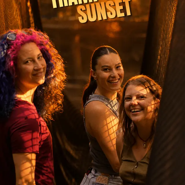 Trampô Sunset