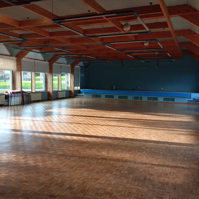 Salle Malouas - réunion  - Mairie de Combourg