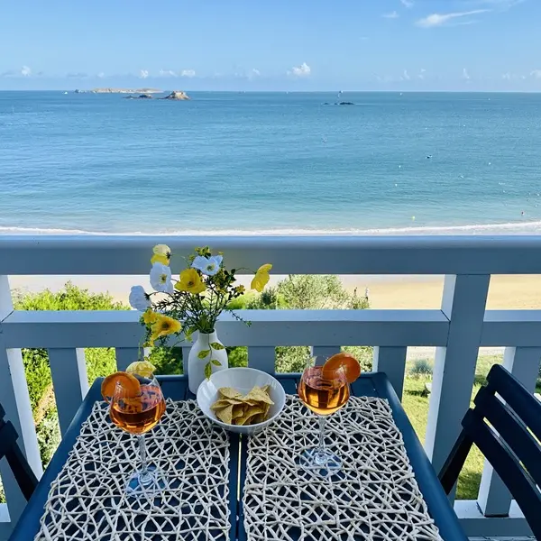 VILLA ROCK WILL photo brochure