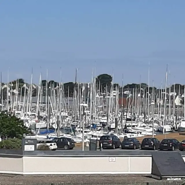 Clévacances - Meublé 056MS000213 - Appartement lumineux proche de tout (commerces, port du Crouesty, plage, thalasso...) - Arzon - Morbihan Bretagne Sud