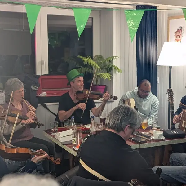 Session de musique irlandaise - Scène ouverte_Guillac_DestinationBrocéliande