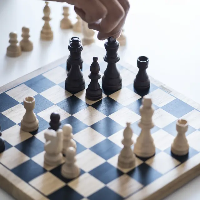 chess-game-business-strategy-concept