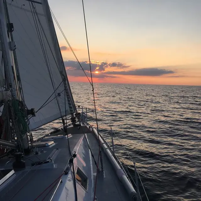 Couché de soleil sur l'océan atlantique