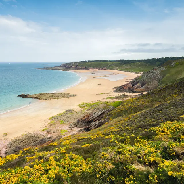 Plage sauvage de Lourtuais
