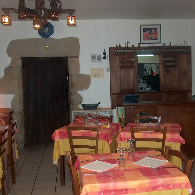 LA PETITE BRETONNE - Crêperie à Rochefort-en-Terre - Morbihan - Bretagne Sud