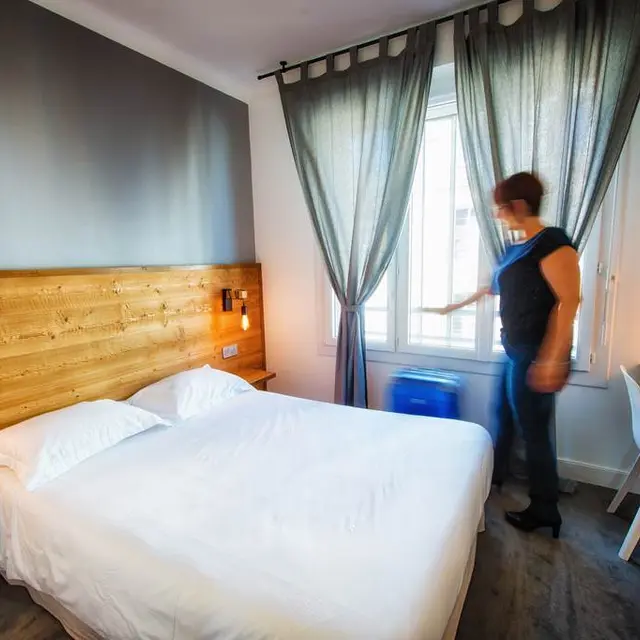 Hôtel Victor Hugo - CHAMBRE CONFORT