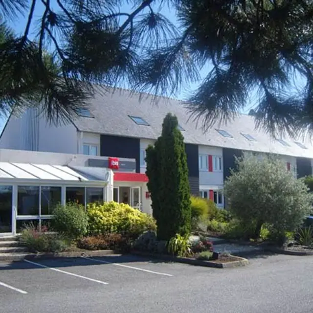 #hôtel #ibis #vannes #parking