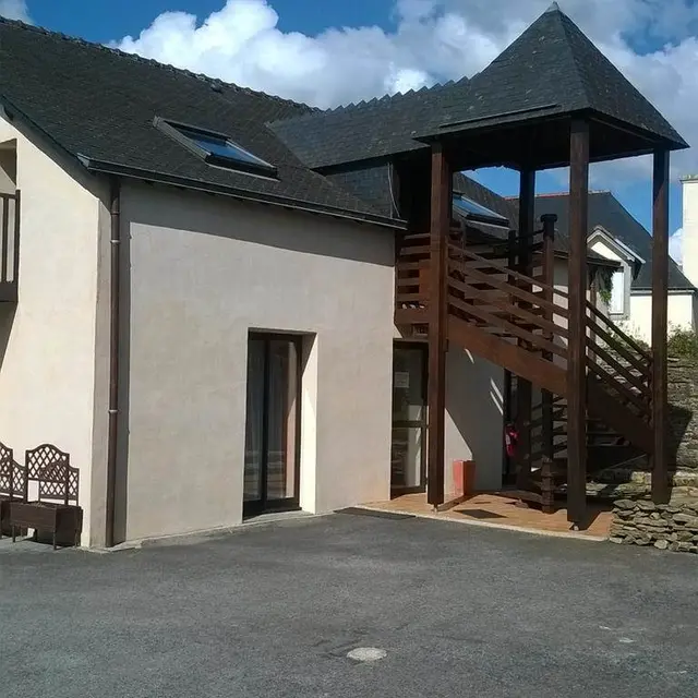 Hotel-Restaurant-Le-Casse-Noisettes-Gourin-Pays-Roi-Morvan-Morbihan-Bretagne-Sud