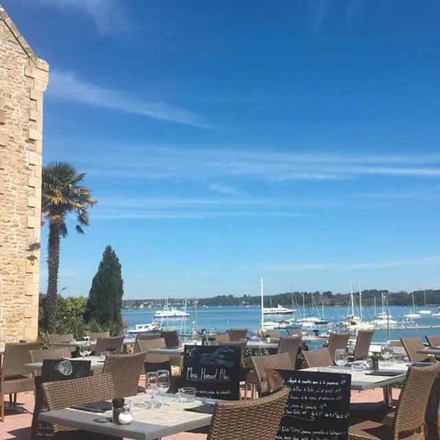 Restaurant-Le-San-Francisco-Ile-aux-Moines-Golfe-du-Morbihan-Bretagne sud