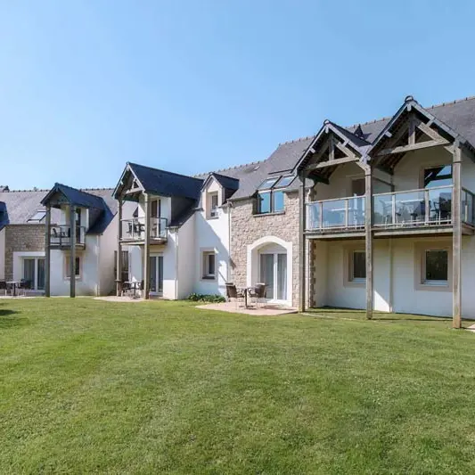 Résidence Hôtelière Les Ormes Domaine & Resort