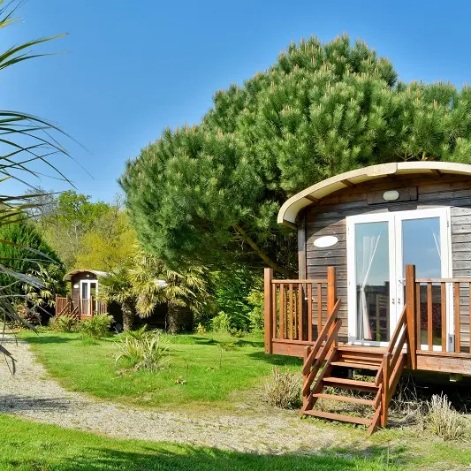 Roulotte - Cottages de Launay Blot - Baguer Morvan