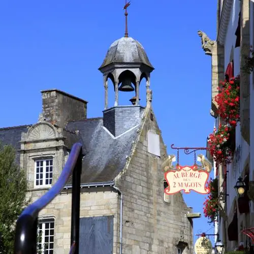 morbihan-bretagne-sud-monument-maison-au-canon-la-roche-bernard
