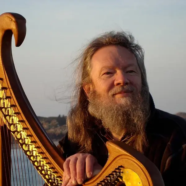 myrdhin_concert_harpe_celtique_Tréhorenteuc_DestinationBrocéliande