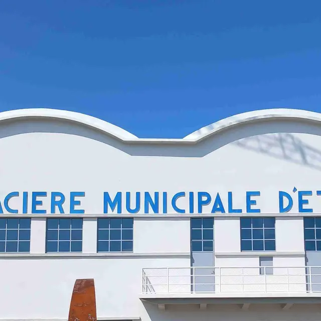 La glacière municipale, Étel