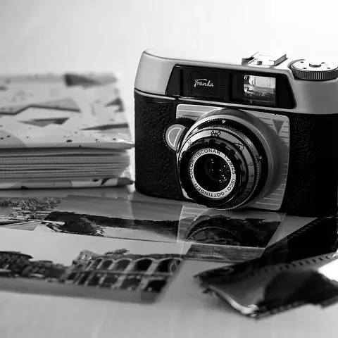 photography-8486085_640