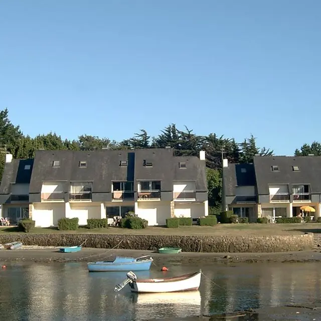 facade-Localoc-studio-b-locmariaquer-morbihan-bretagne-sud