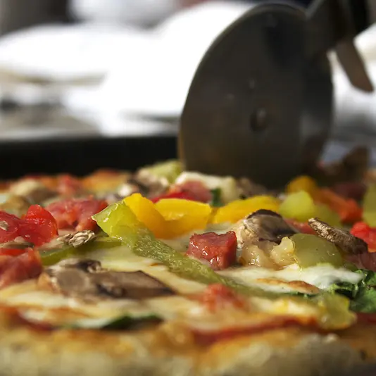 pizzerias-cc-by-4-andrew-mjiang