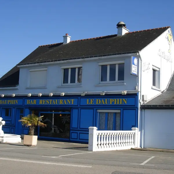 restaurant-le-dauphin-guenin Vallée du Blavet