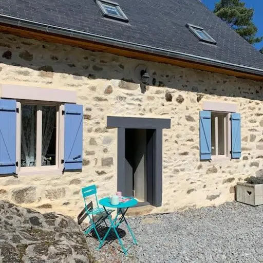 461527437