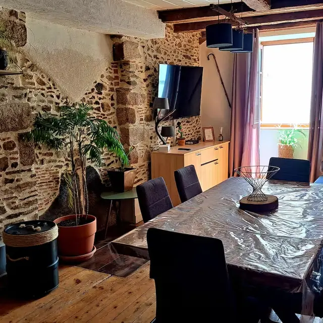 Maison Atypique Médiévale - Salon