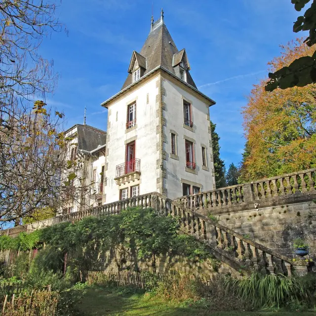 Chambre d'hotes Le Chateau De Saint Roch à Ambazac en Haute-Vienne (Limousin)_1