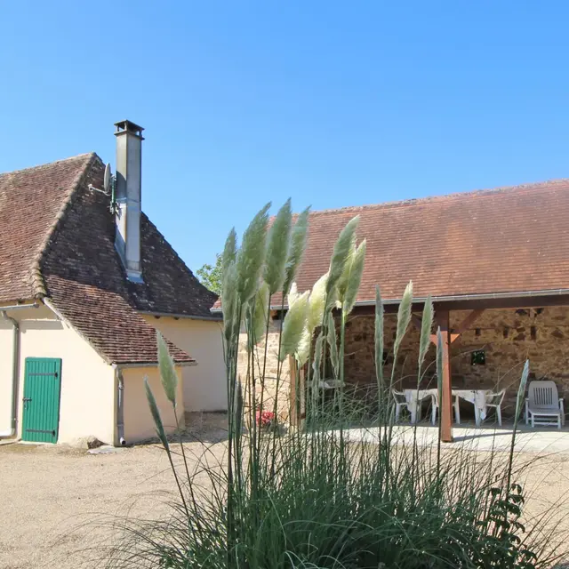 Gite La Roche à Meuzac en Haute-Vienne (Nouvelle Aquitaine)_1