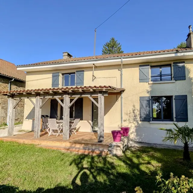 Gite de Belle Vue sur la commune de Dournazac en Haute-Vienne - Nouvelle Aquitaine_1