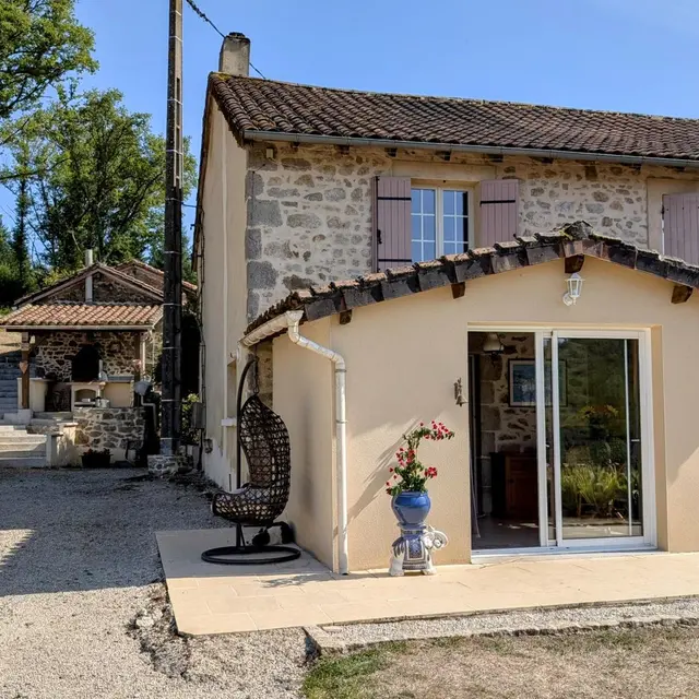 Gite de la Petite Lisonne - commune de Marval en Haute-vienne - Limousin - cuisine_1