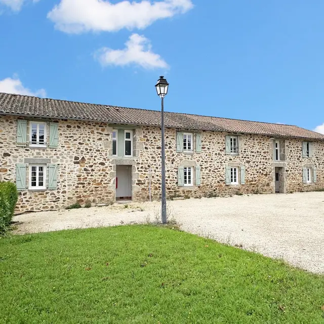 Gîte N°3 du Lac de Saint Mathieu en Haute-Vienne (Nouvelle Aquitaine)_1
