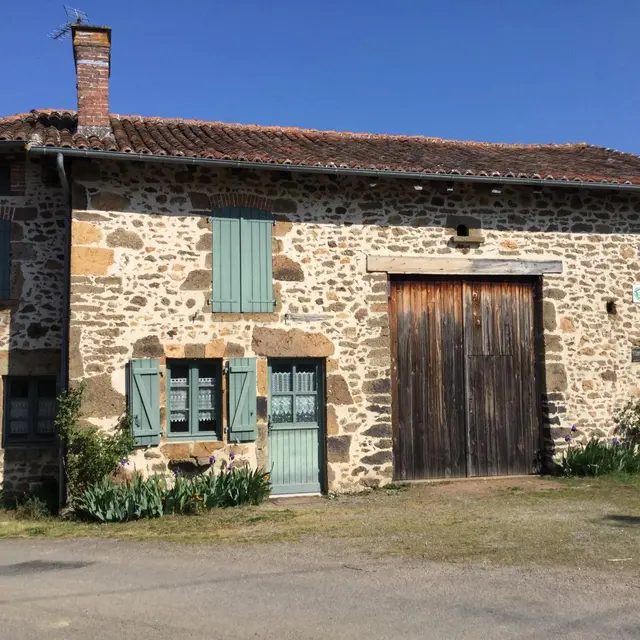 Gite Breuil De Vayres à Rochechouart en Haute-Vienne (Limousin)_1