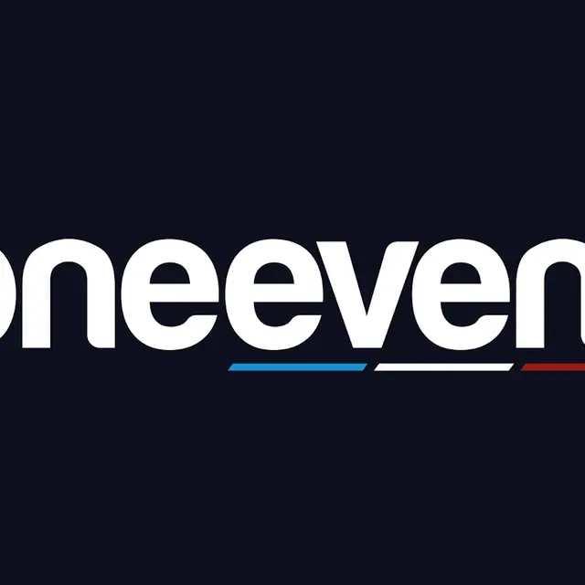 ©One Event 2024 Logo Fond Foncé