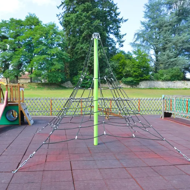 Aire de jeux pour enfants - Les Cars