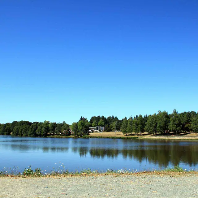 Plan d'eau de Ladignac le long_1