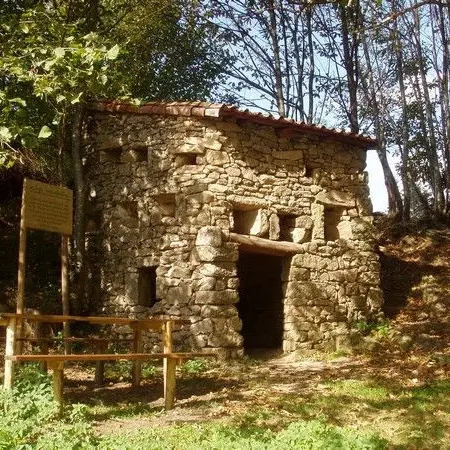 Loge de berger dite loge aux abeilles_1