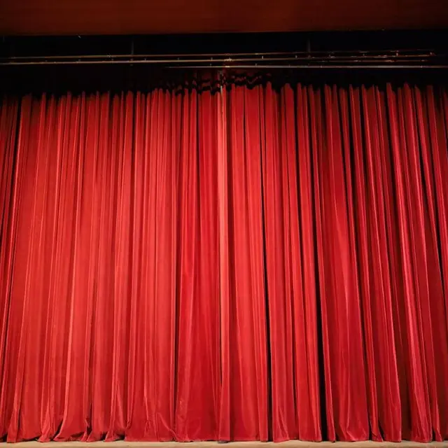 theater-432045_1280 (1)