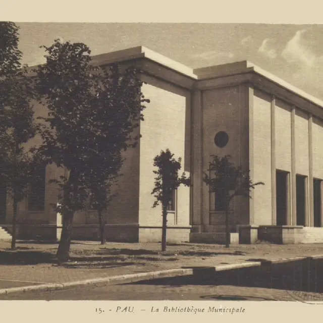 visite_bibliotheque_annees20_30