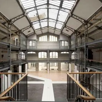 vue-architecte-frac-limousin-rue-charles-michels-limoges-copyright-photo-jakob-macfarlane