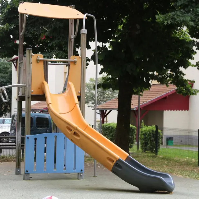 Aire de jeux Font aux Fées 03 - Pau Pyrénées Tourisme