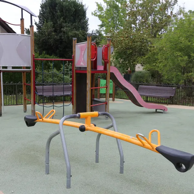 Aire de jeux Square Mazoyer 05 - Pau Pyrénées Tourisme